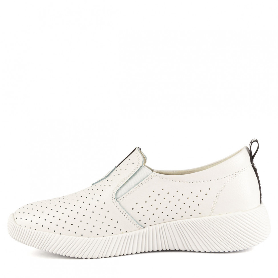 Слипоны белые Baden Active