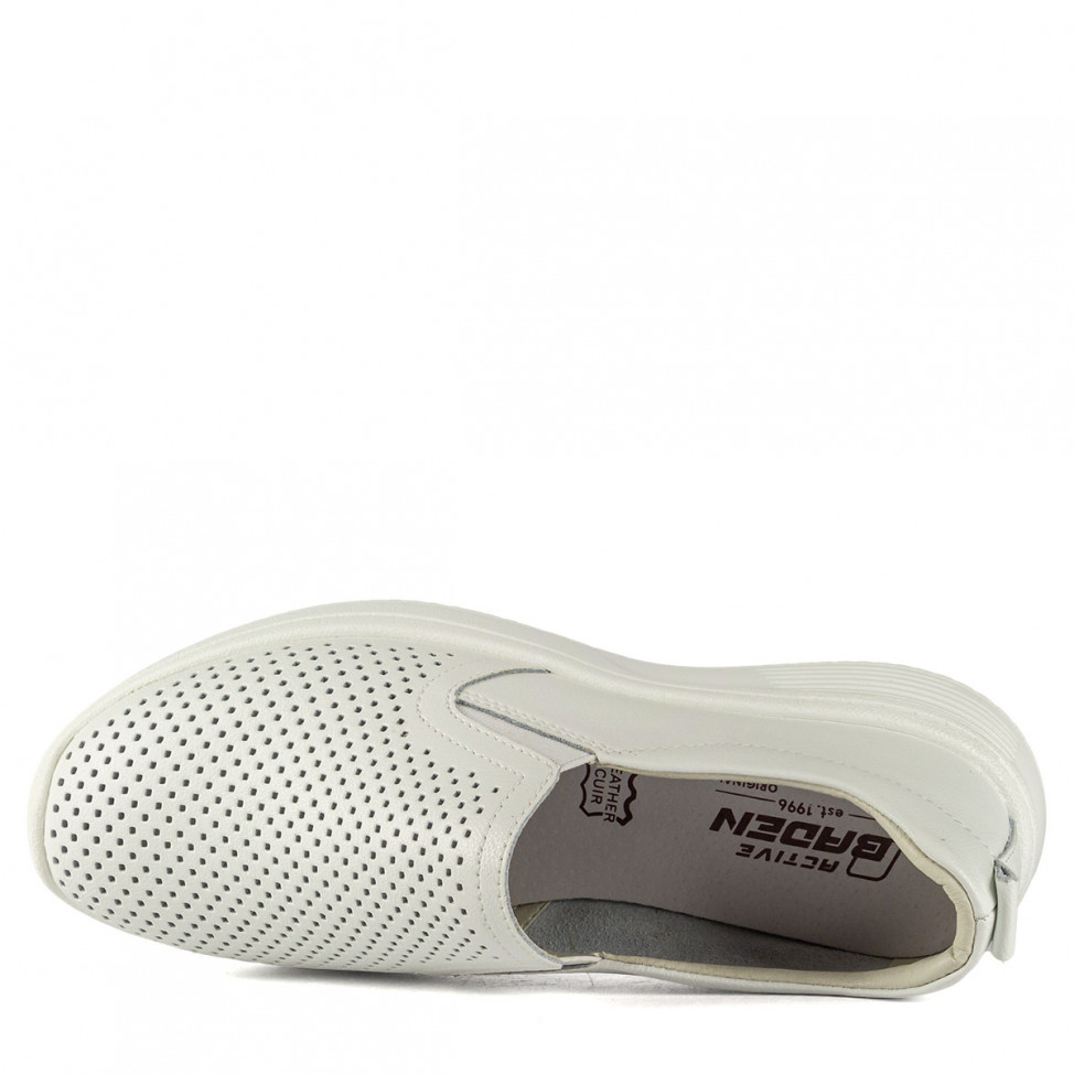 Слипоны белые Baden Active Слипоны белые Baden Active