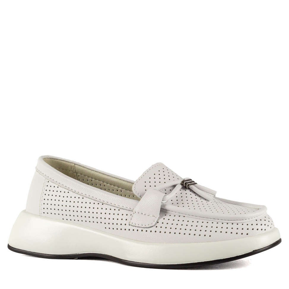 Лоферы белые Covani Comfort