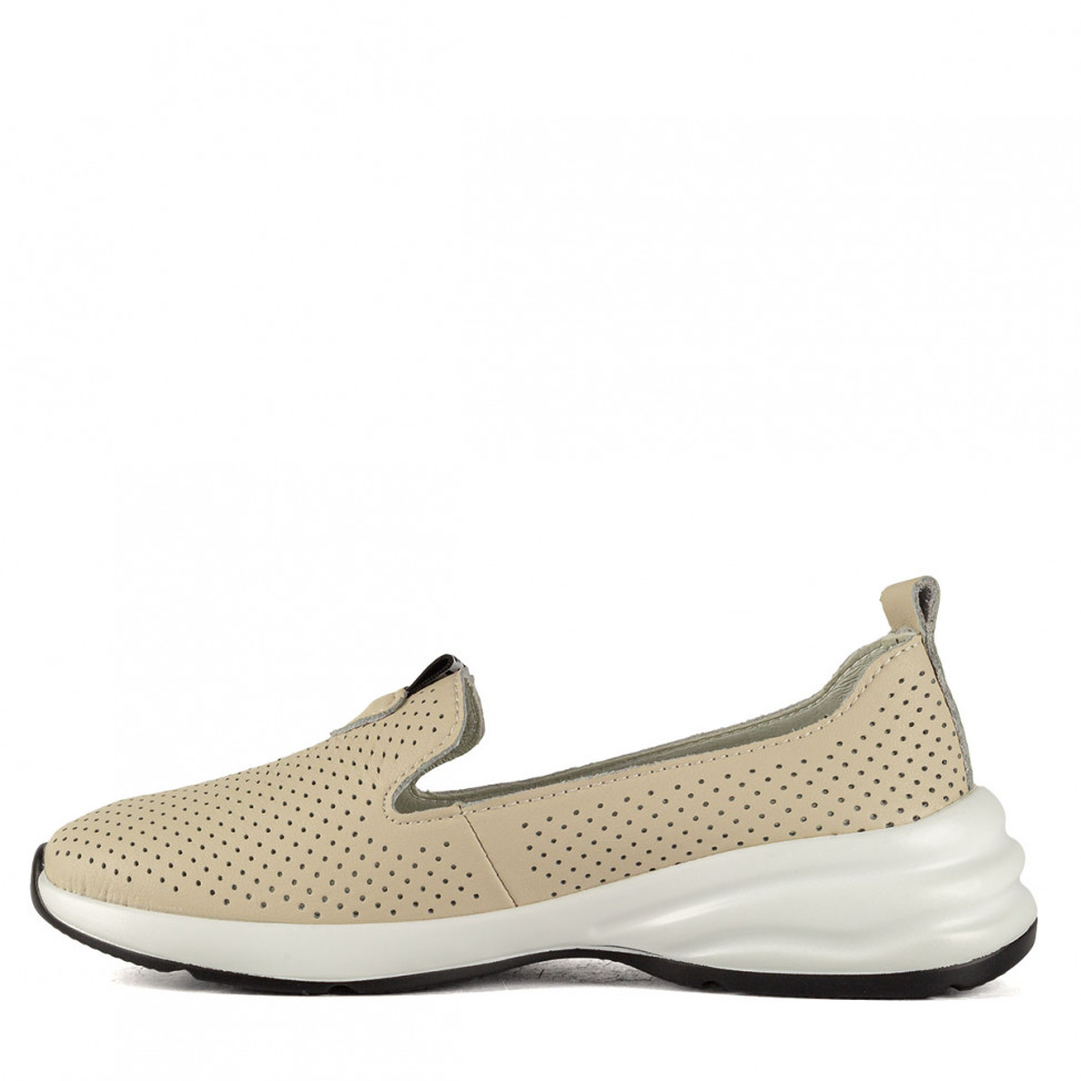 Слипоны бежевые Covani Comfort