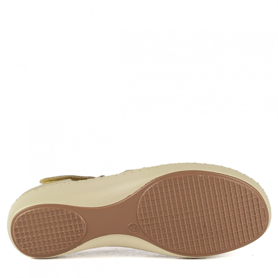 Босоножки бежевые Covani Comfort Босоножки бежевые Covani Comfort