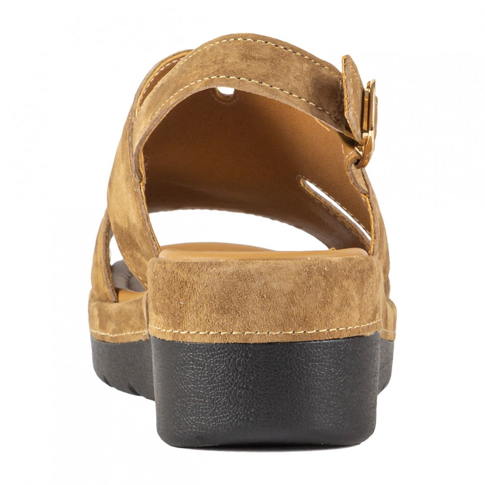 Босоножки коричневые Covani Comfort