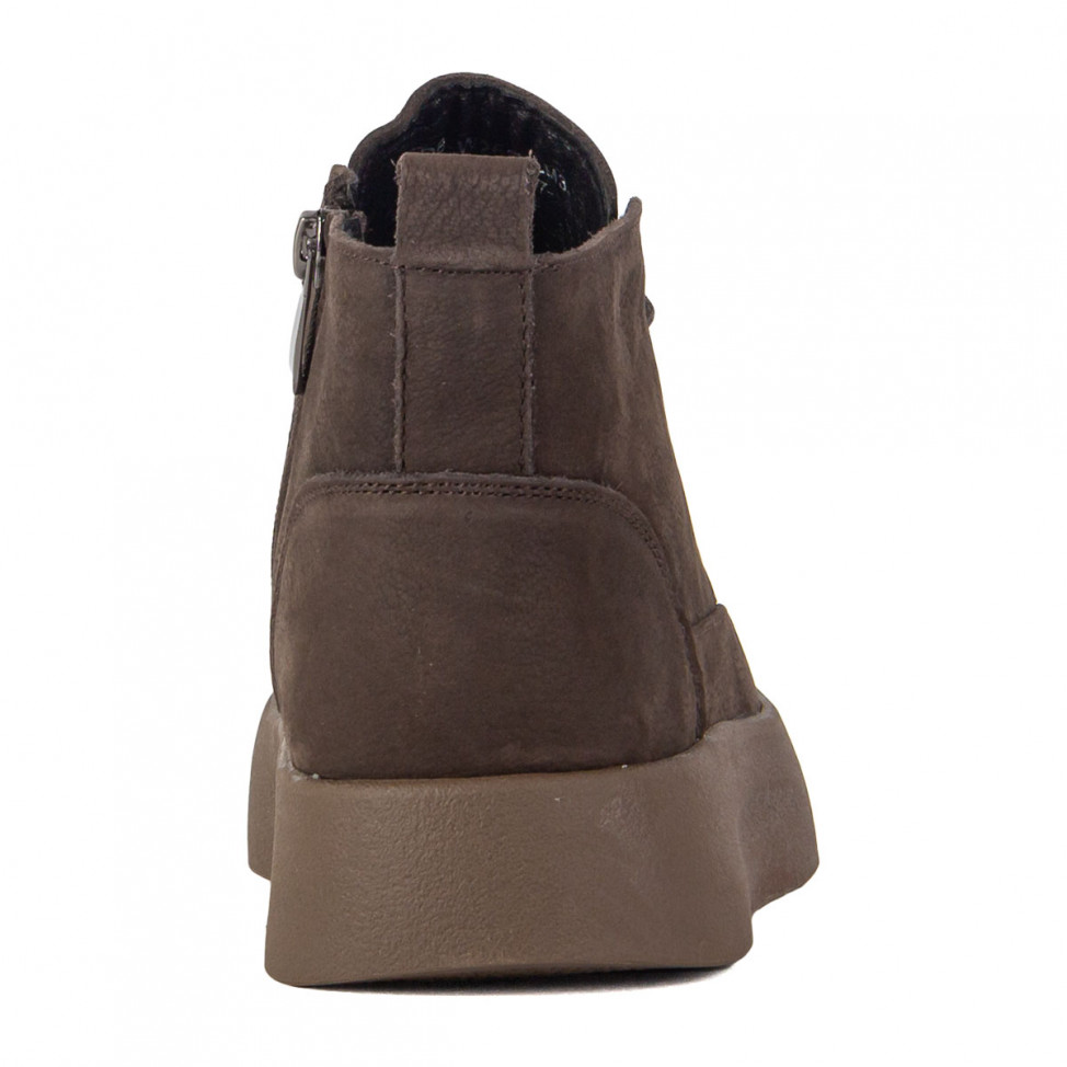Сникеры бежевые Covani Comfort