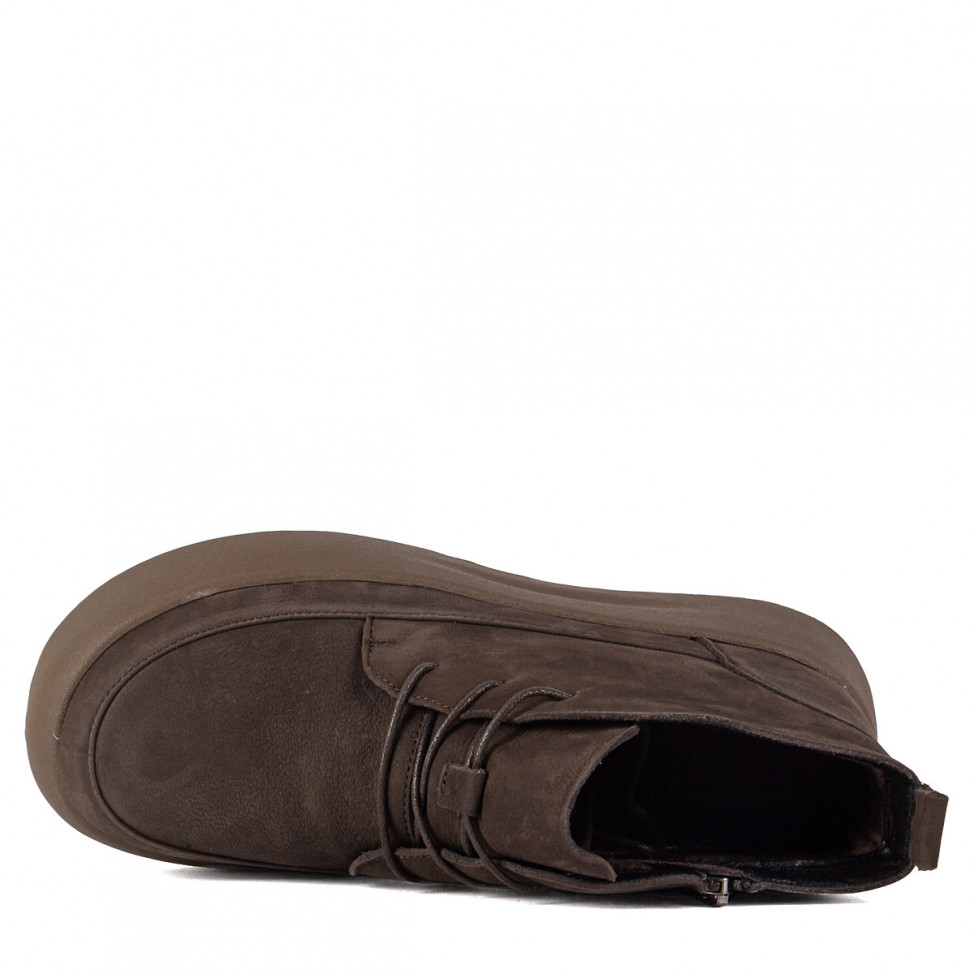 Сникеры бежевые Covani Comfort