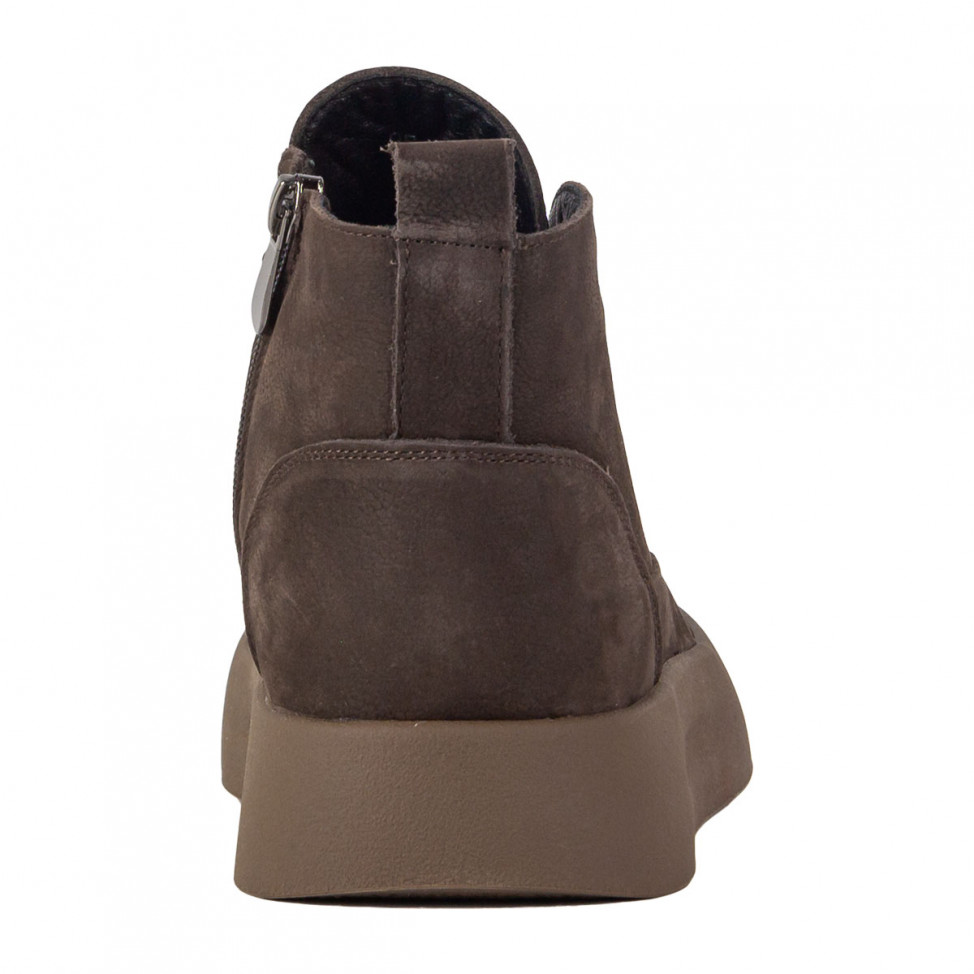 Сникеры коричневые Covani Comfort